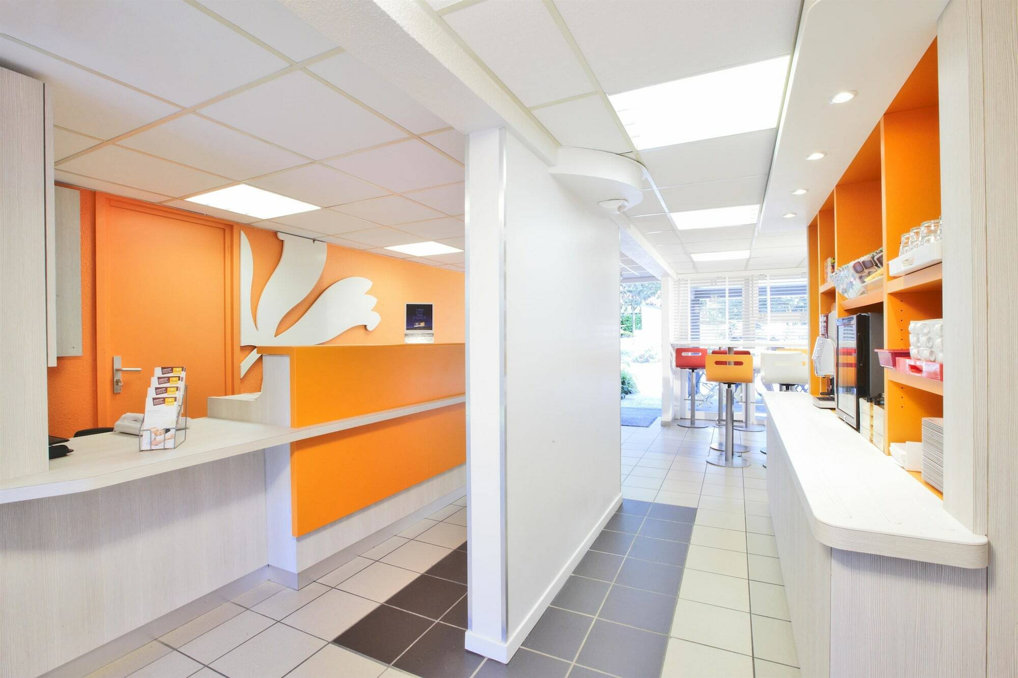 Premiere Classe Valenciennes Ouest Petite Foret Exteriör bild