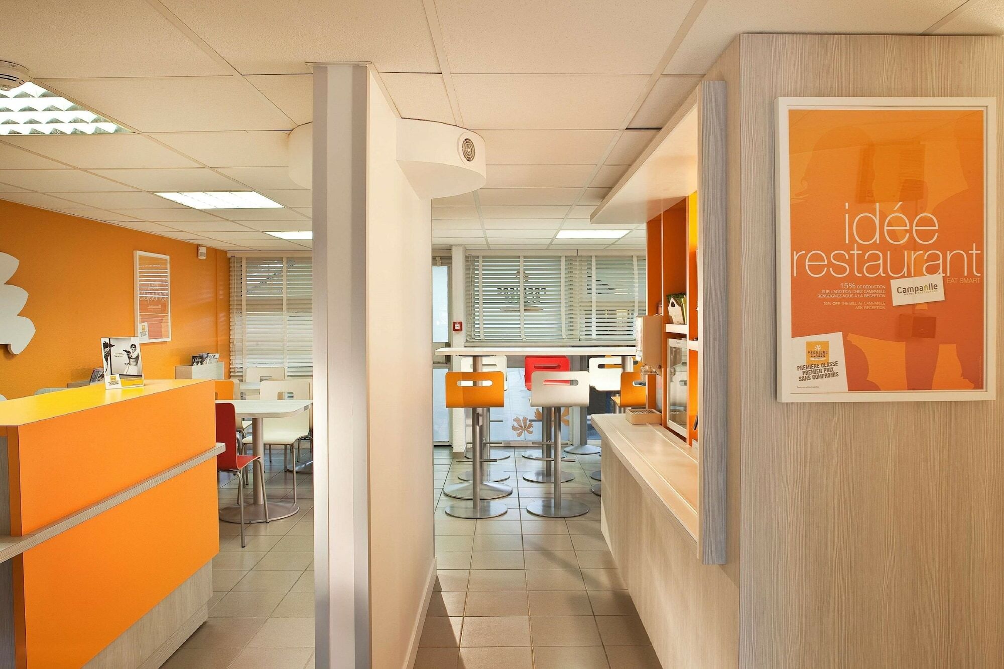 Premiere Classe Valenciennes Ouest Petite Foret Exteriör bild